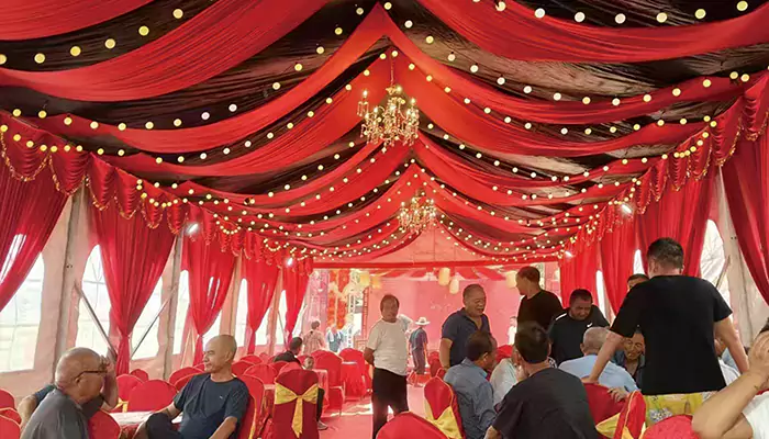 Khemah tolak dan tarik untuk jamuan wain merevolusikan pengalaman menjamu selera di luar